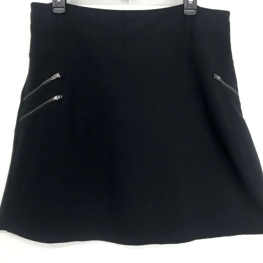 Athleta Black Triple Pocket Zipper Athleisure Athletic Casual Sporty Skirt